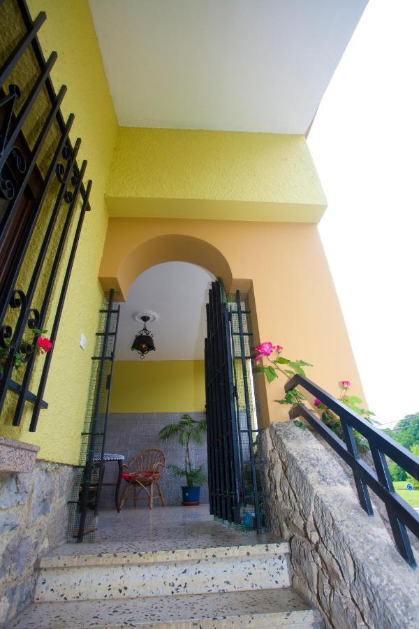 Villa Teresa Onís Extérieur photo